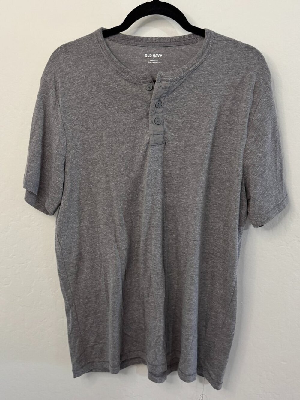 Old Navy Soft-Washed Gray Heather Short Sleeve Henley Tee | Size XL